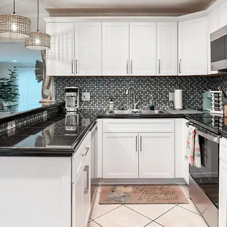 4Br Private Guest Suite Pool Pga Beaches-2