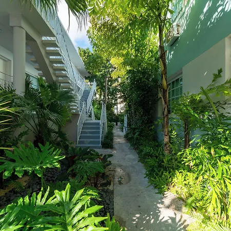 Praia Hotel Boutique & Apartments Miami Beach-3