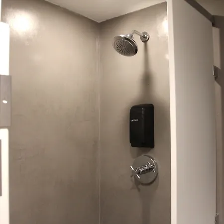 Hotel Gaythering - Gay Hotel - All Adults Welcome-3