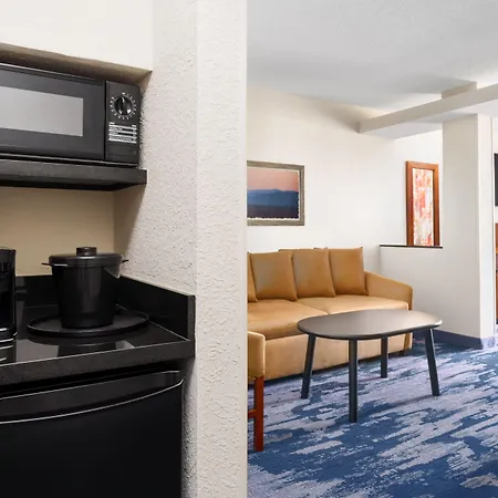 Fairfield Inn & Suites Boca Raton-3