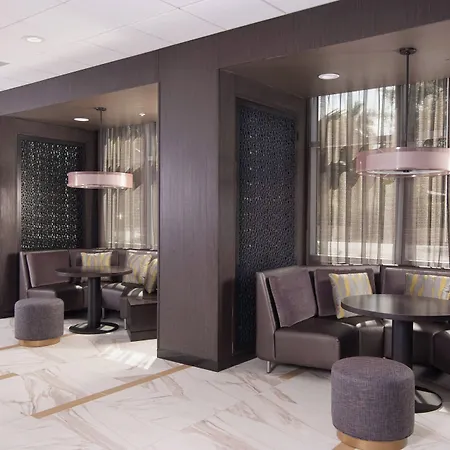 Courtyard Miami Coral Gables-3