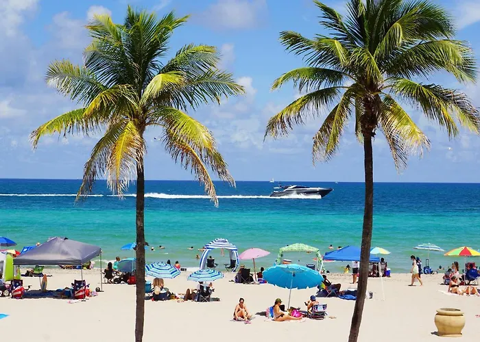 Hoteles cerca de West Lake Park