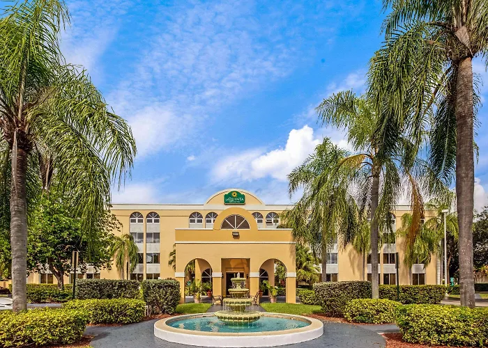 Miami Lakes Hotels