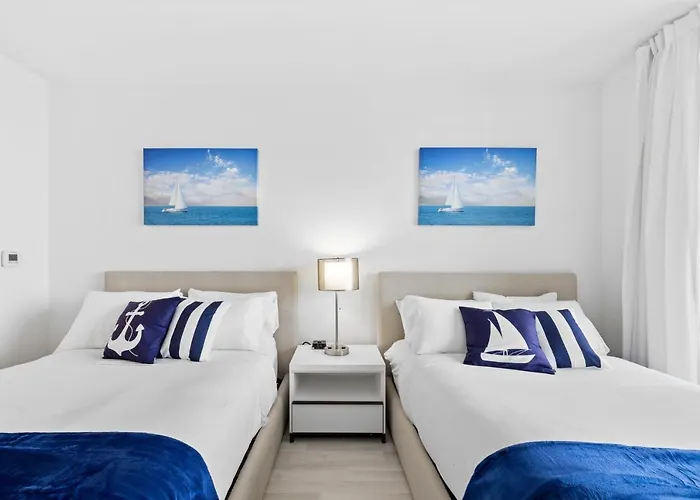 Beachwalk Resort Hotel