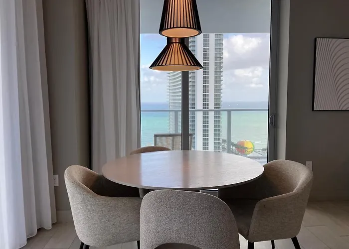 Hyde Beach House Lux Apartment Hollywood