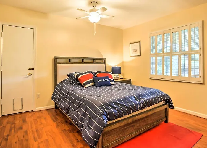 Riviera Beach Villas