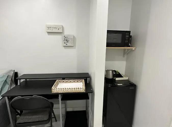 Casa West Miami Hotel