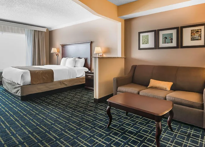 Tamarac Beach hotels