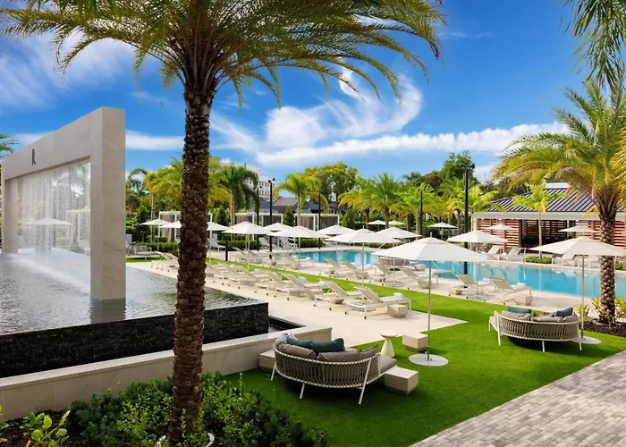 Luxury Hotels in Boca Raton near Lake Wyman Park