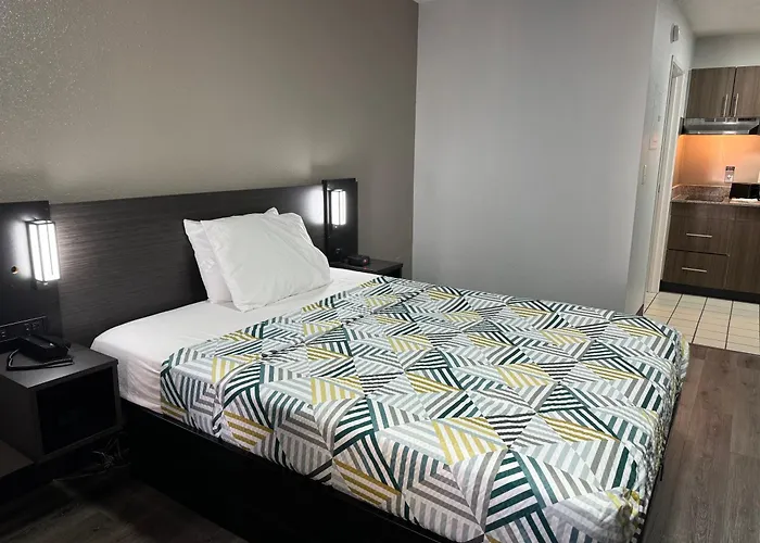 Studio 6 Extended Stay - West Palm Beach, Fl