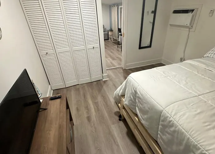 Vacation Apartment Rentals in Miramar