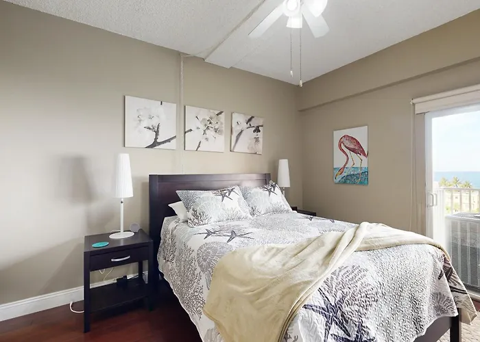 Harbor Haven 805