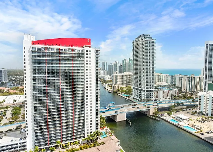 Coastal Luxe Residences - Premium Suites With Pool And Water Views Hallandale Beach