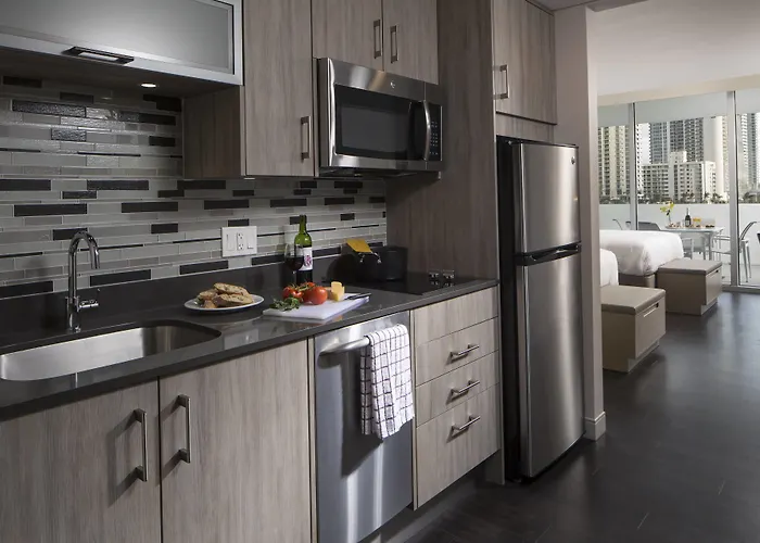 Driesterrenhotels in Sunny Isles Beach