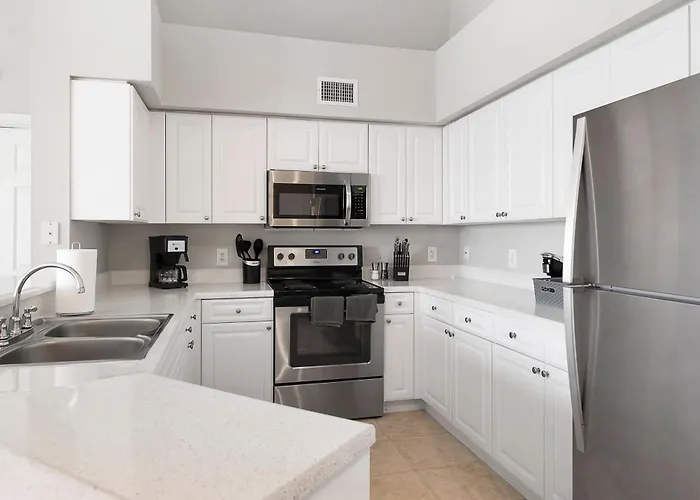 Kasa Wellington South Florida Aparthotel