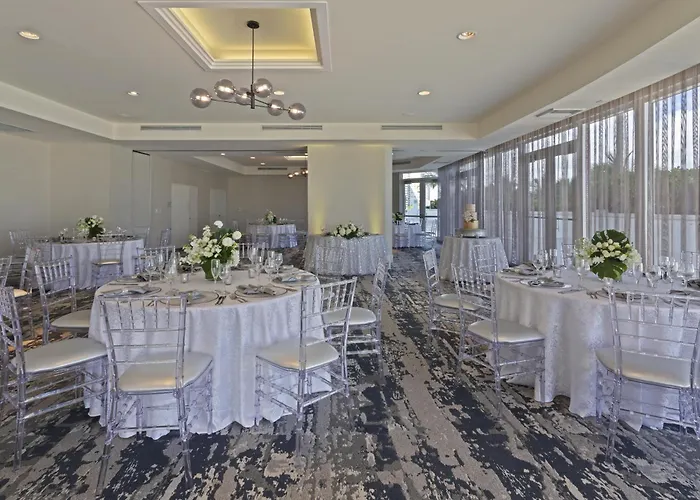 Doubletree By Hilton Ocean Point Resort - North Miami Beach Sunny Isles Beach