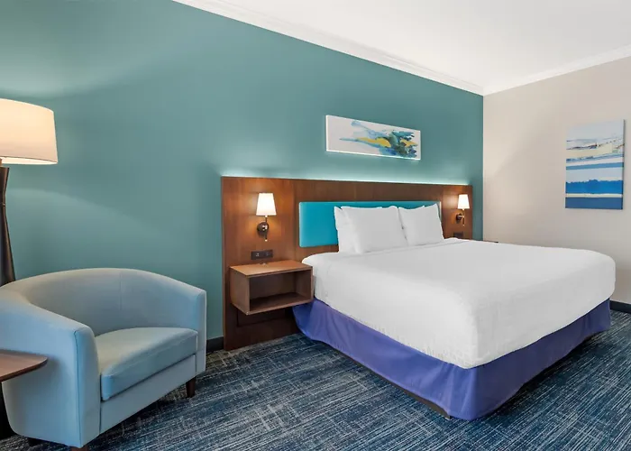 Best Western Plus Miami Airport North Hotel&Suites