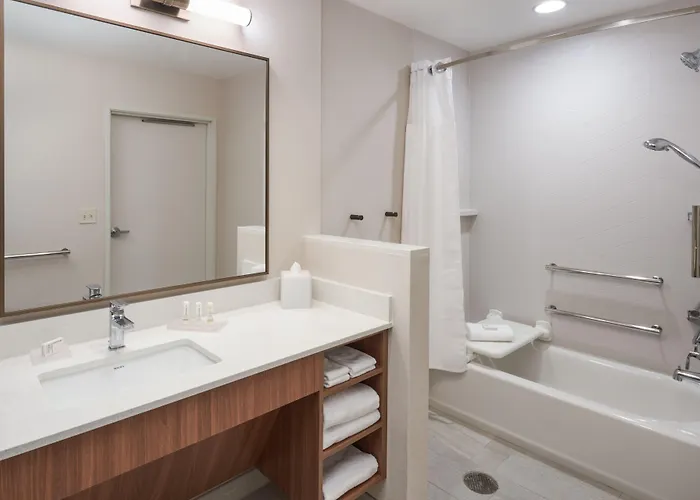 Fairfield By Marriott Inn & Suites West Palm Beach