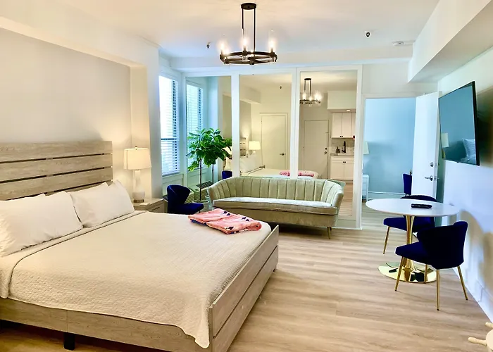Tropicals Of Palm Beach