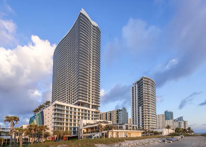 Lyfe Resort & Residences Beverley Beach
