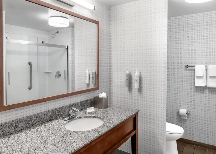 Hampton Inn And Suites Coconut Creek