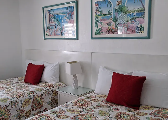 Breakaway Inn Guest House