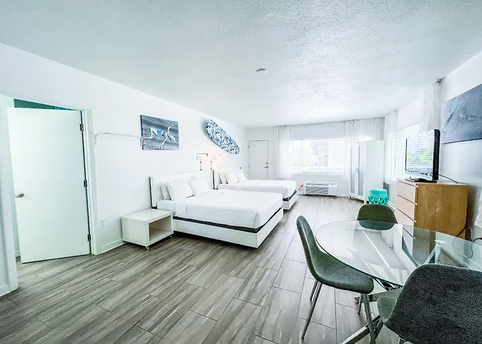 Aqua Hotel
