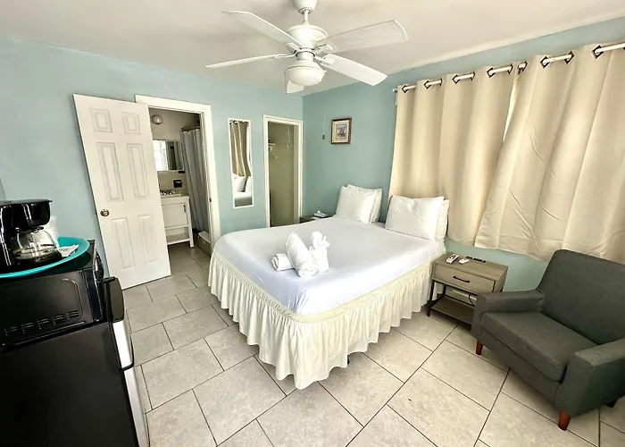 St Maurice Beach Inn Hollywood