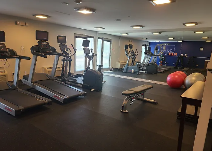 Holiday Inn Express Fort Lauderdale North - Executive Airport By Ihg