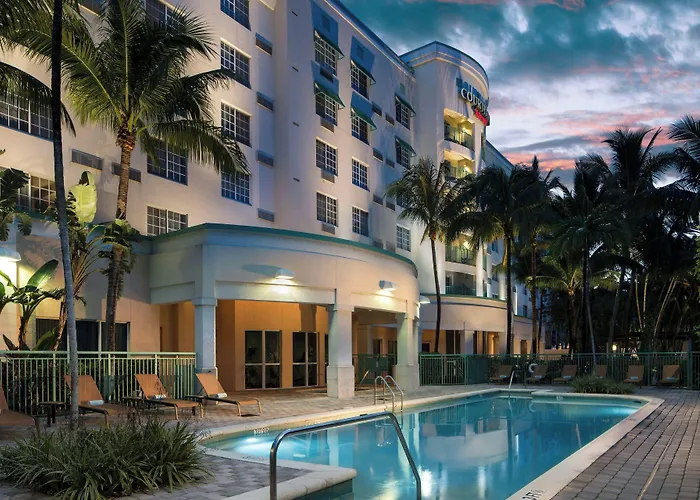 Courtyard By Marriott Fort Lauderdale Airport & Cruise Port Dania Beach