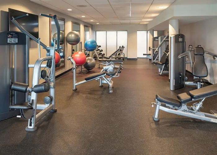 Courtyard By Marriott Miami Airport
