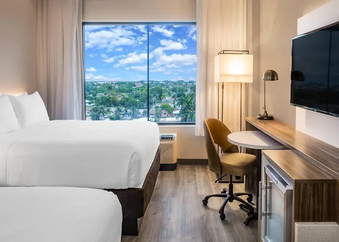 Wyndham Garden Ft Lauderdale Airport & Cruise Port Hotel Dania Beach