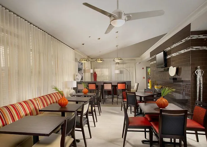 Hampton Inn & Suites Ft.Lauderdale Airport South Dania Beach