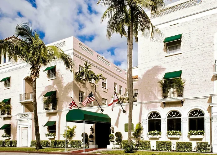 Palm Beach hotels near Worth Avenue